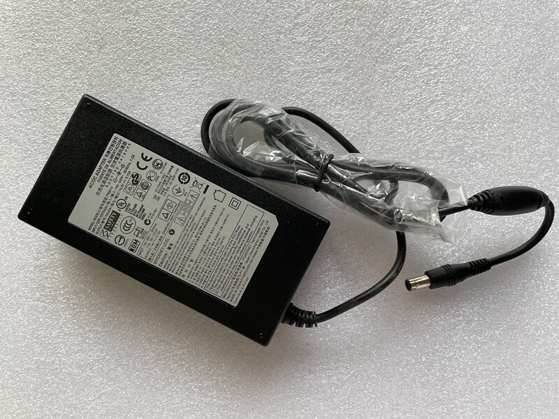Samsung PN8014 ACアダプター